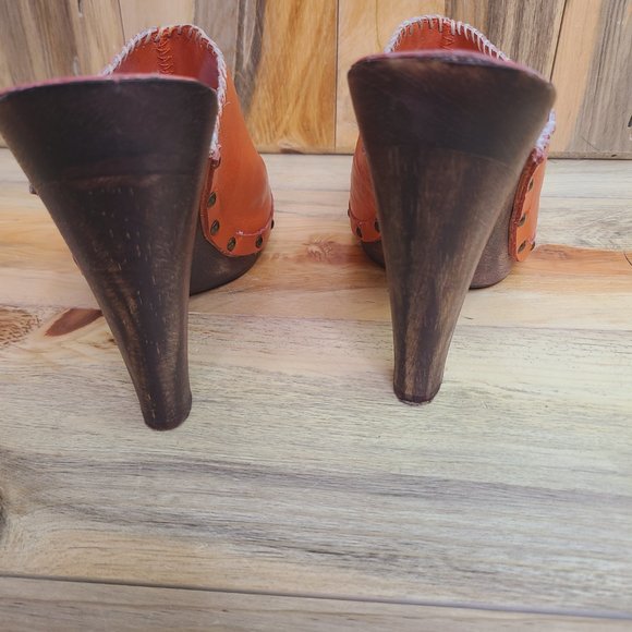 True Religion Peep Toe Platform Heels - Picture 4 of 8